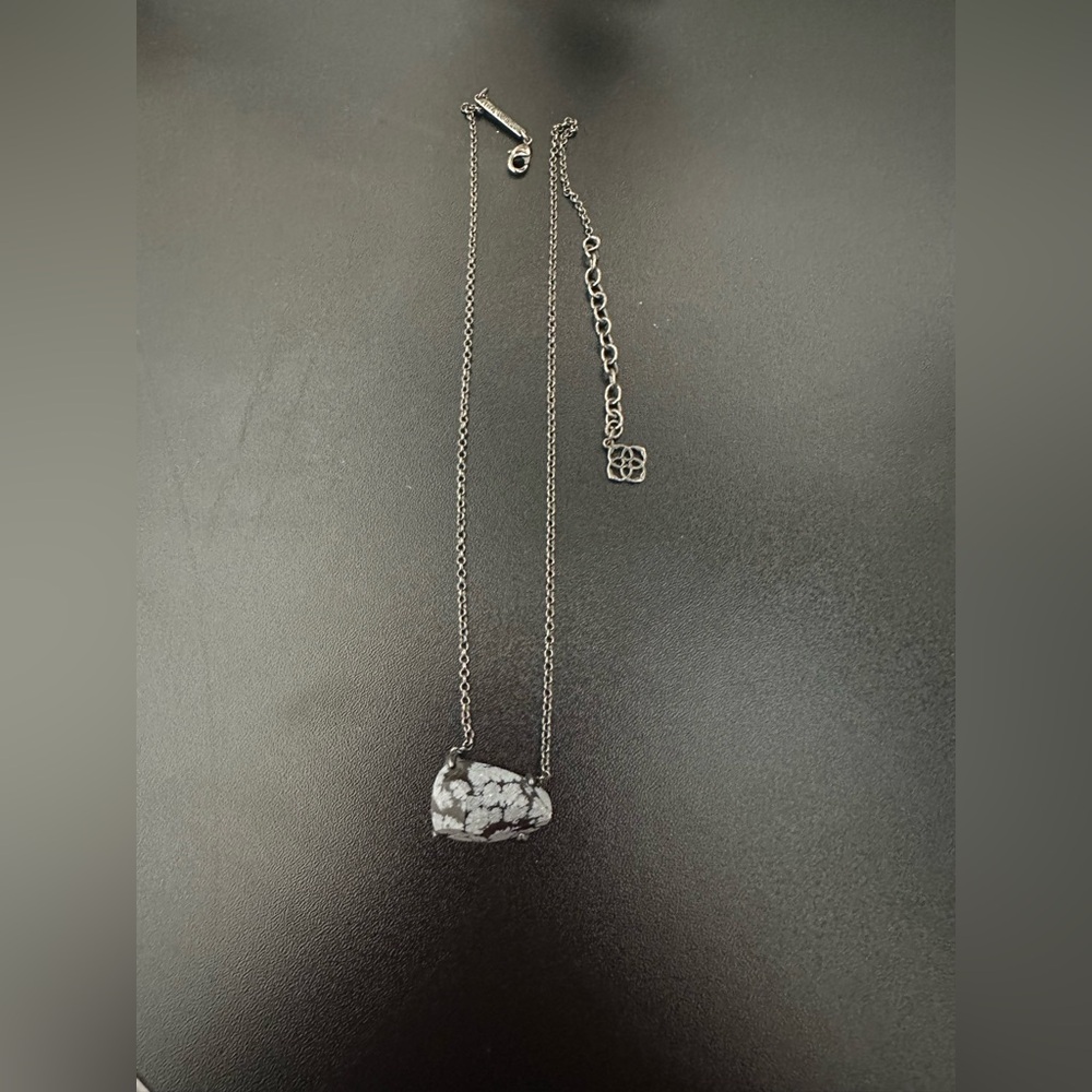 Kendra Scott Prototype Isla with Snowflake Obsidian